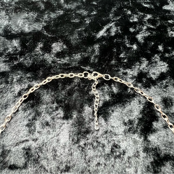 ✨ Closet Refresh - Silver Tone Long Aqua Beaded Statement Necklace - Picture 5 of 6